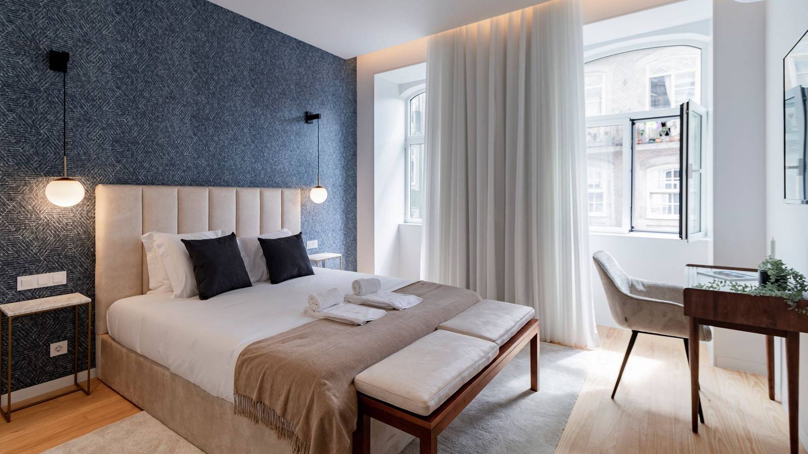 Appartement entier, Almada 551 - 1.1 l Stylish Getaway by Lovelystay in Cedofeita, Porto
