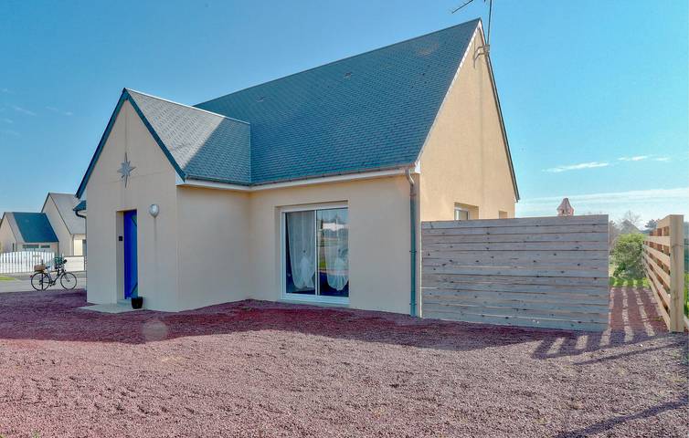 Location de vacances pour 6 personnes, avec terrasse et jardin à Créances - 2