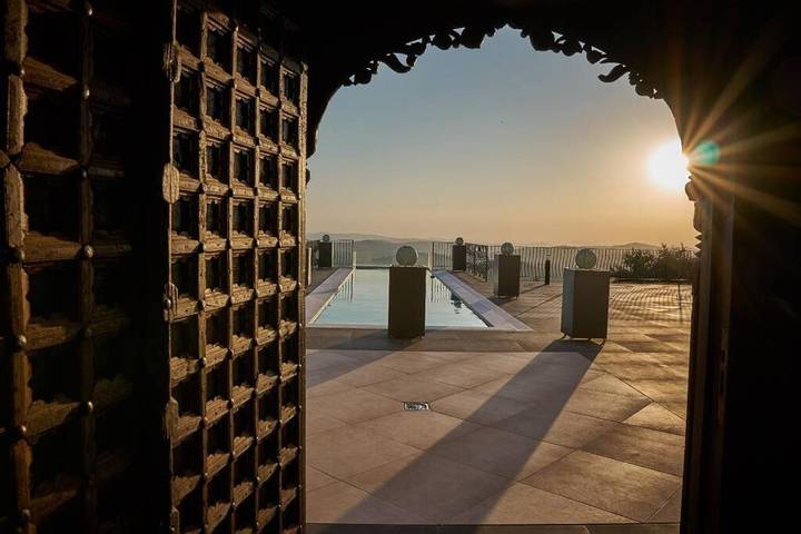 Casa rural para 14 personas, con sauna y vistas además de piscina y jardín, Se admiten mascotas en Cortegana - 2