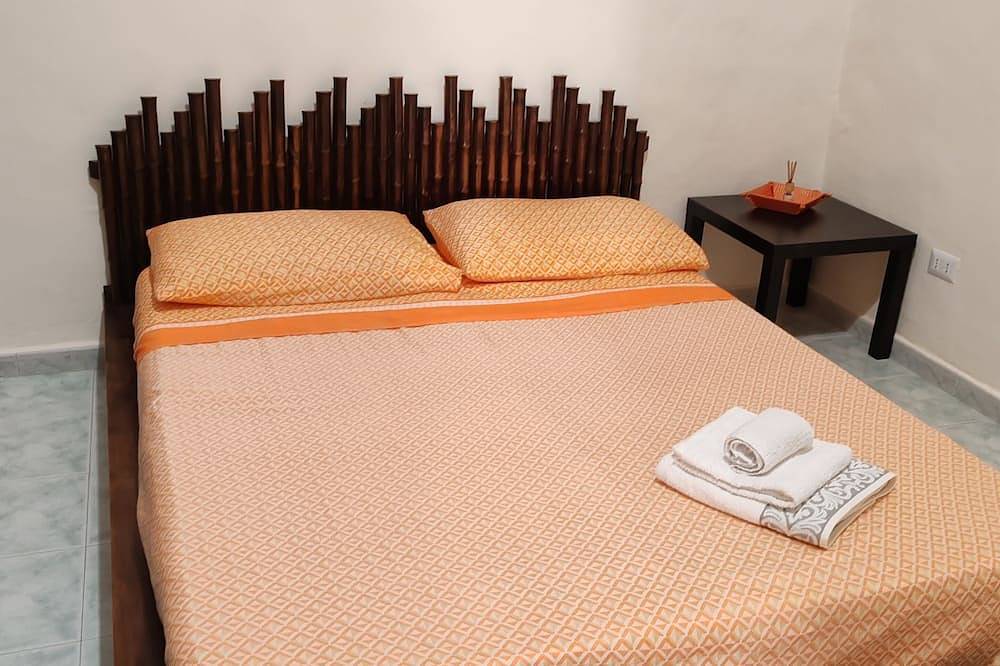 Appartamento intero, Appartamento ideale x Coppie, Famiglie a 250 mt dal centro e 800mt dalle spiagge in Bisceglie, Barletta-Andria-Trani