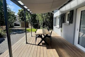 Gîte pour 5 personnes, avec terrasse et jardin, animaux acceptés à Champ-le-Duc