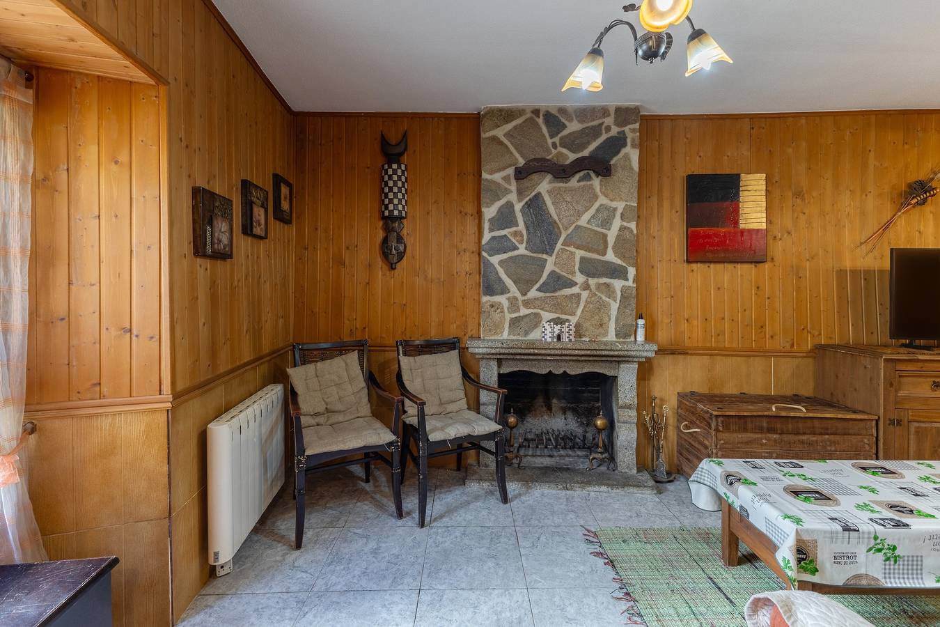 Charmante maison de campagne à Navaluenga avec vue sur la montagne et Wi-Fi in Navaluenga, Valle del Alberche