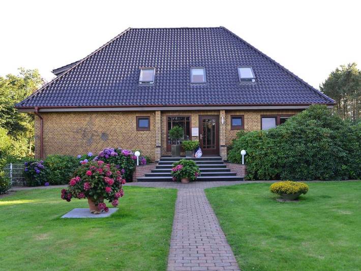 Ferienwohnung für 3 Personen, mit Terrasse in Nieblum - 2