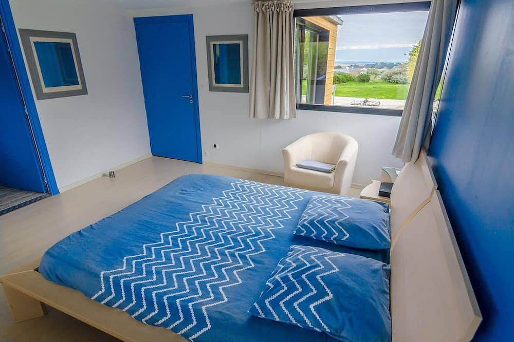 La villa des ísles in Plougrescant, Costa de granito rosa