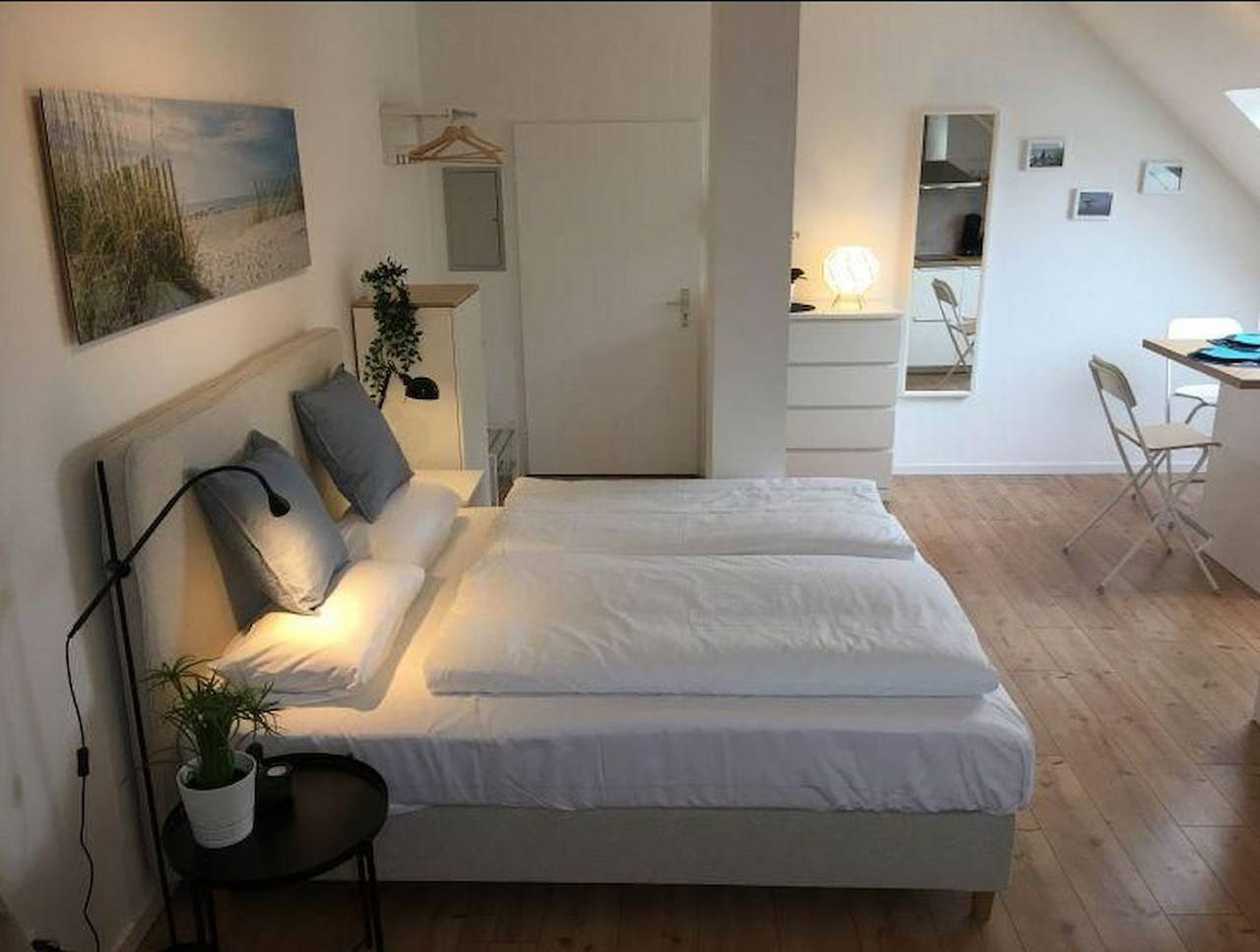 Ganze Wohnung, Komfortables Ferienappartment im Hafen von Orth in Westfehmarn, Fehmarn
