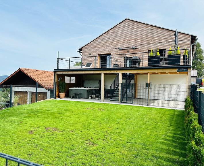 Ferienwohnung für 6 Personen, mit Balkon und Balkon/Terrasse sowie Whirlpool und Terrasse in Freyung