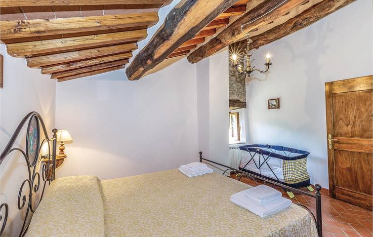 Doppia a bordo piscina con parcheggio e internet in Cortona, Provincia di Arezzo