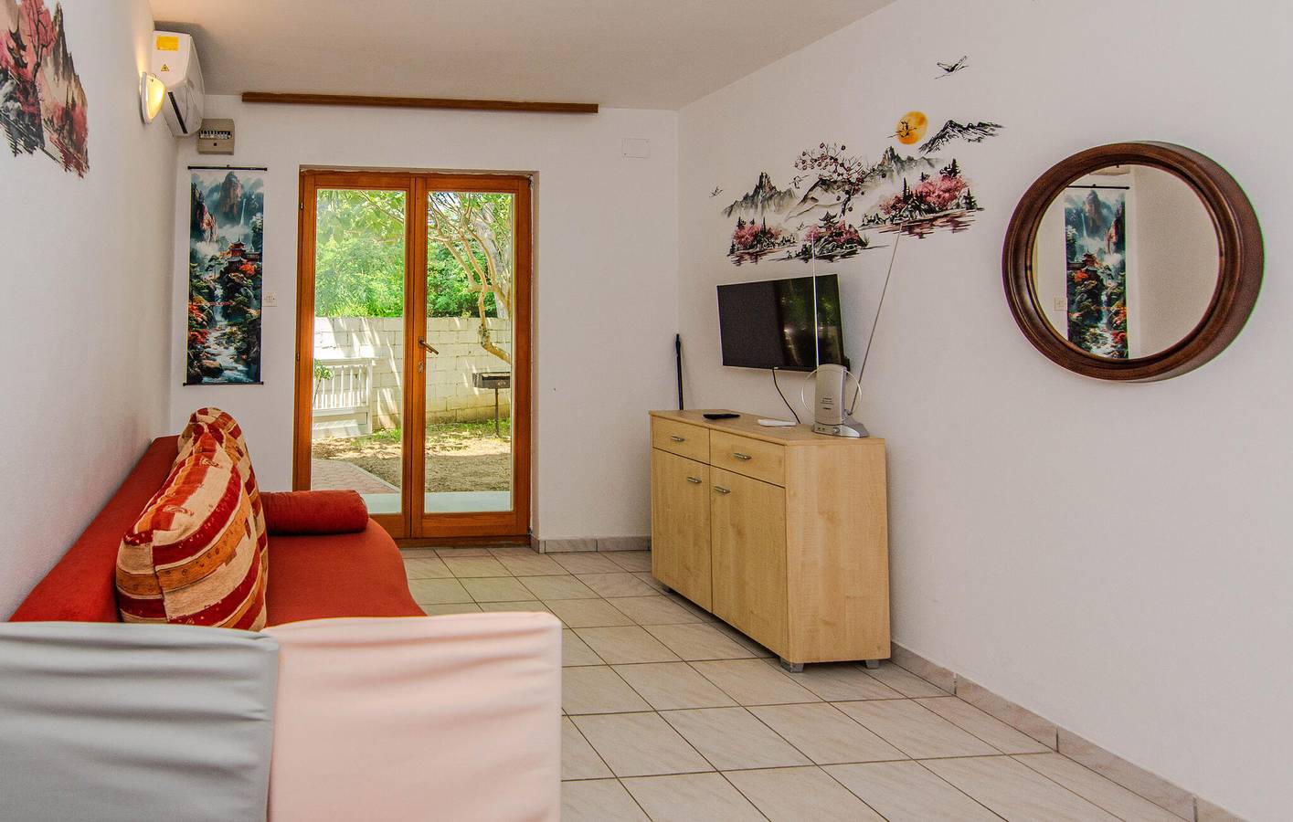 Ganze Ferienwohnung, Ferienwohnung für 4 Personen mit Terrasse in Nin, Zadar