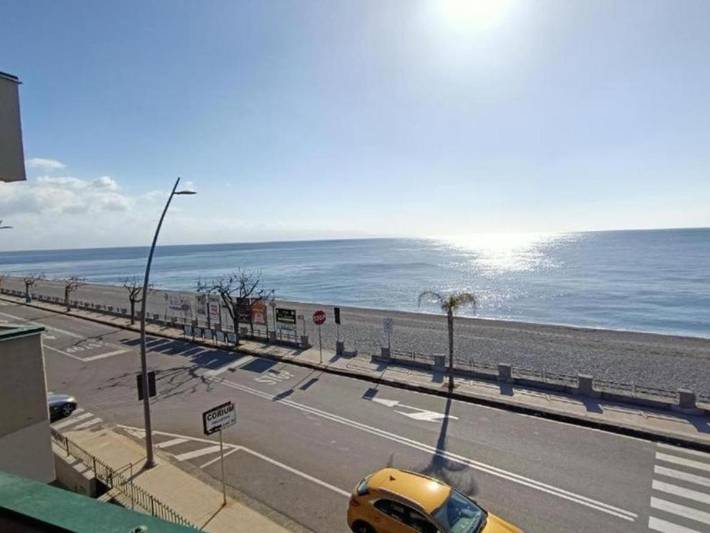 Casa vacanza per 5 persone, con Balcone e Terrazza nonché Panorama a Roccalumera