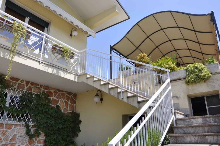 Gîte pour 6 personnes, avec jardin à Lazise - 4