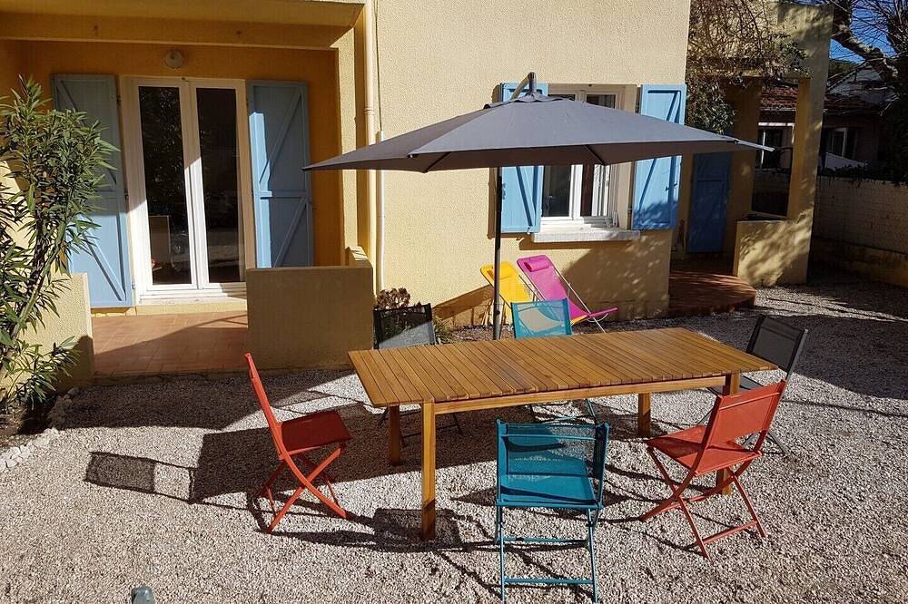 Ganze Wohnung, Wohnung und Garten 5 Personen Meer und Dorf in Hyères - Halbinsel Giens in La Capte, Hyeres