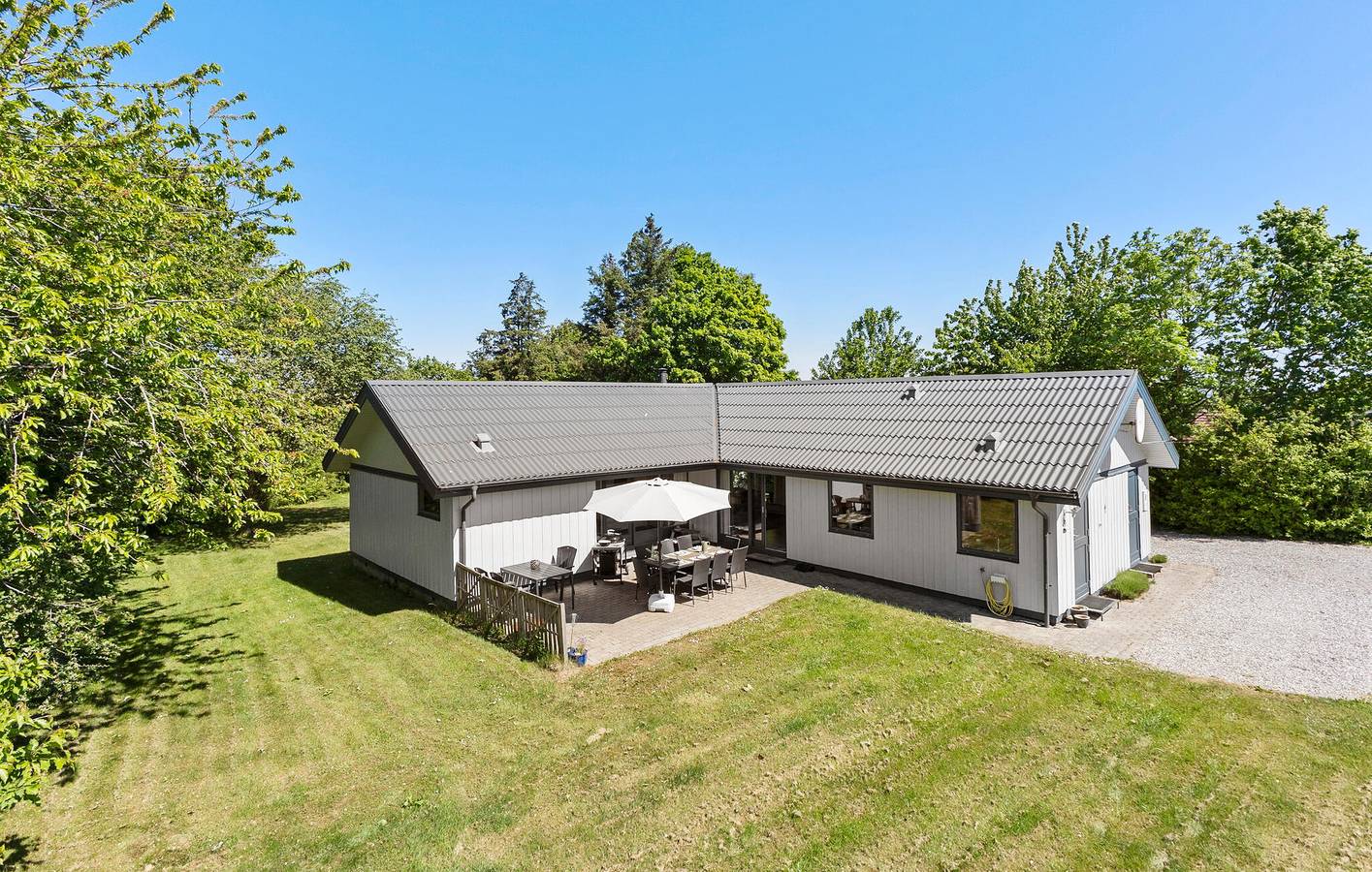 Ferienhaus für 8 Personen mit Terrasse in Saksild Strand, Saksild
