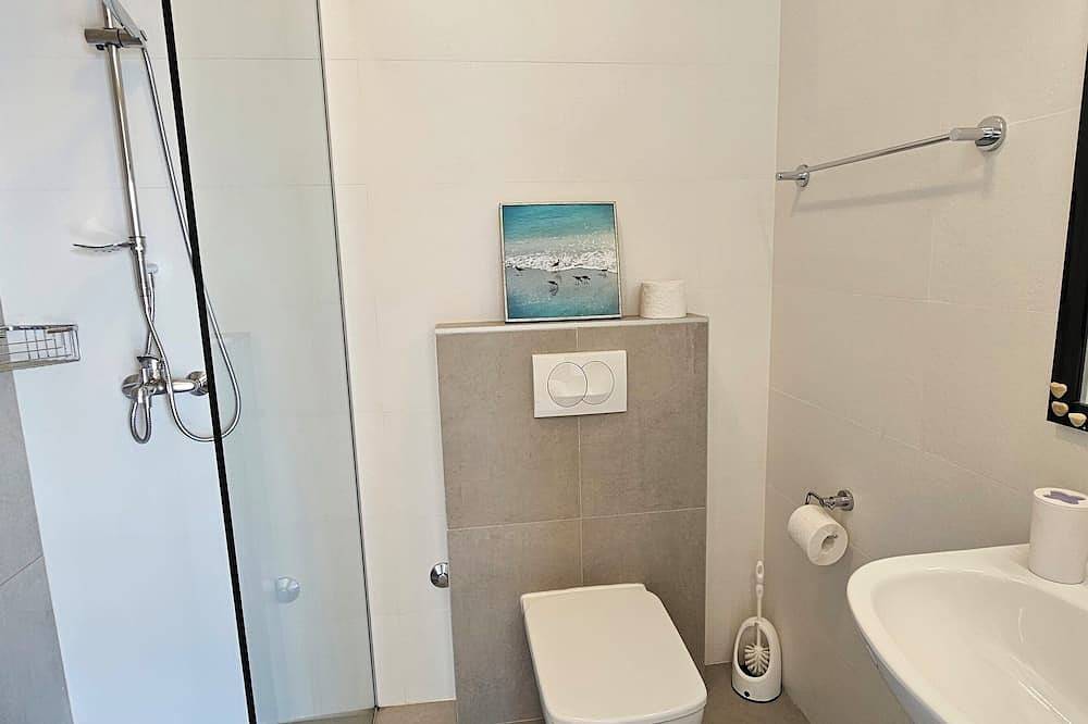 Appartement entier, Perfect Seaview Apartment just 150m from the beach, Large Dining Terrace in Brela, Makarska riviera