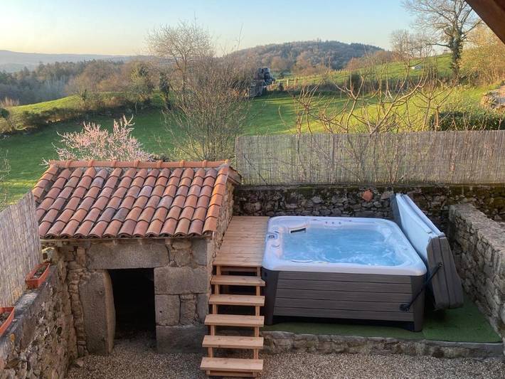Maison de vacances pour 5 personnes, avec Balcon et Jacuzzi ainsi que Terrasse et Vue