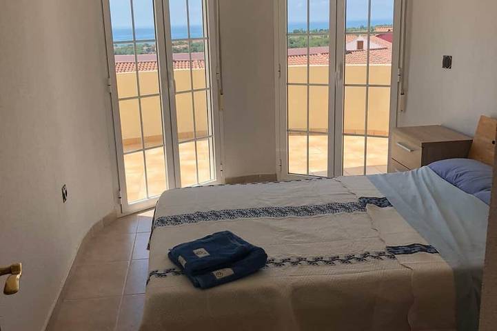 Villa pour 6 personnes, avec jardin et piscine ainsi que balcon et jacuzzi à Peñíscola - 3
