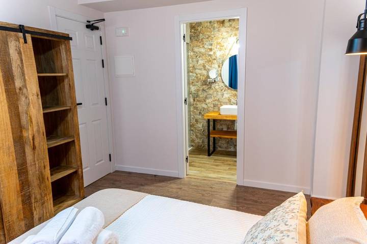 Casa rural para 2 personas en Tierras del Burgo - 3