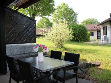 Ferienhaus für 4 Personen, mit Garten und Balkon, kinderfreundlich im Ostallgäu