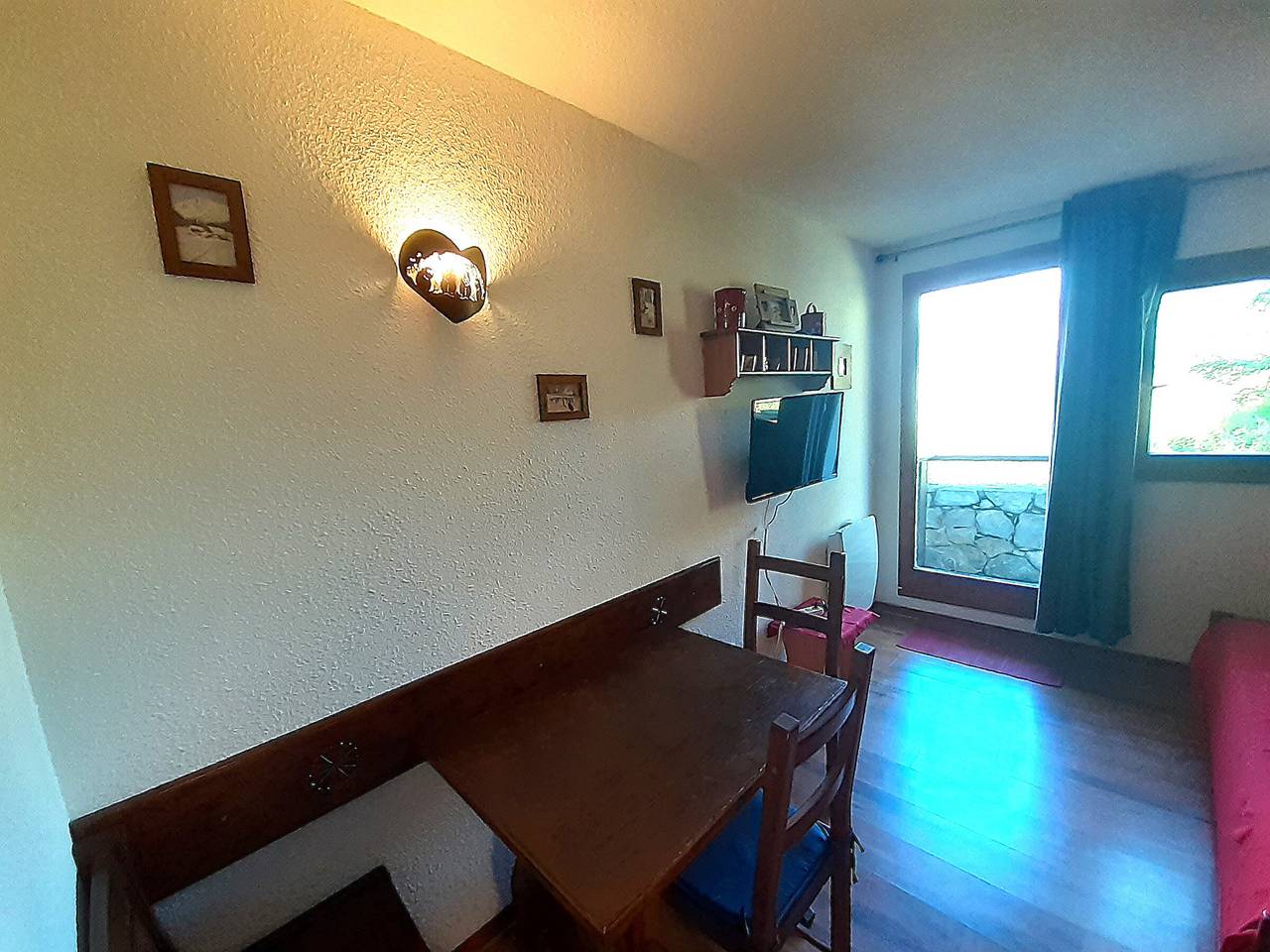 Entire studio, Cozy studio in Valfréjus, near the slopes in Valfréjus, Modane