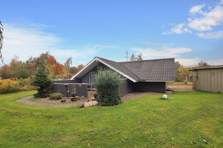 Holiday home for 4 people, with terrace and garden - 1