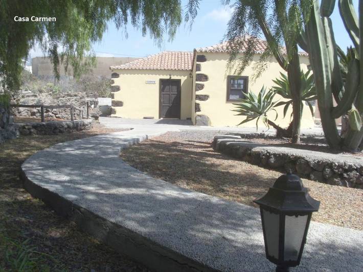 Casa rural para 3 personas, con jardín además de terraza y vistas en Tazacorte - 2