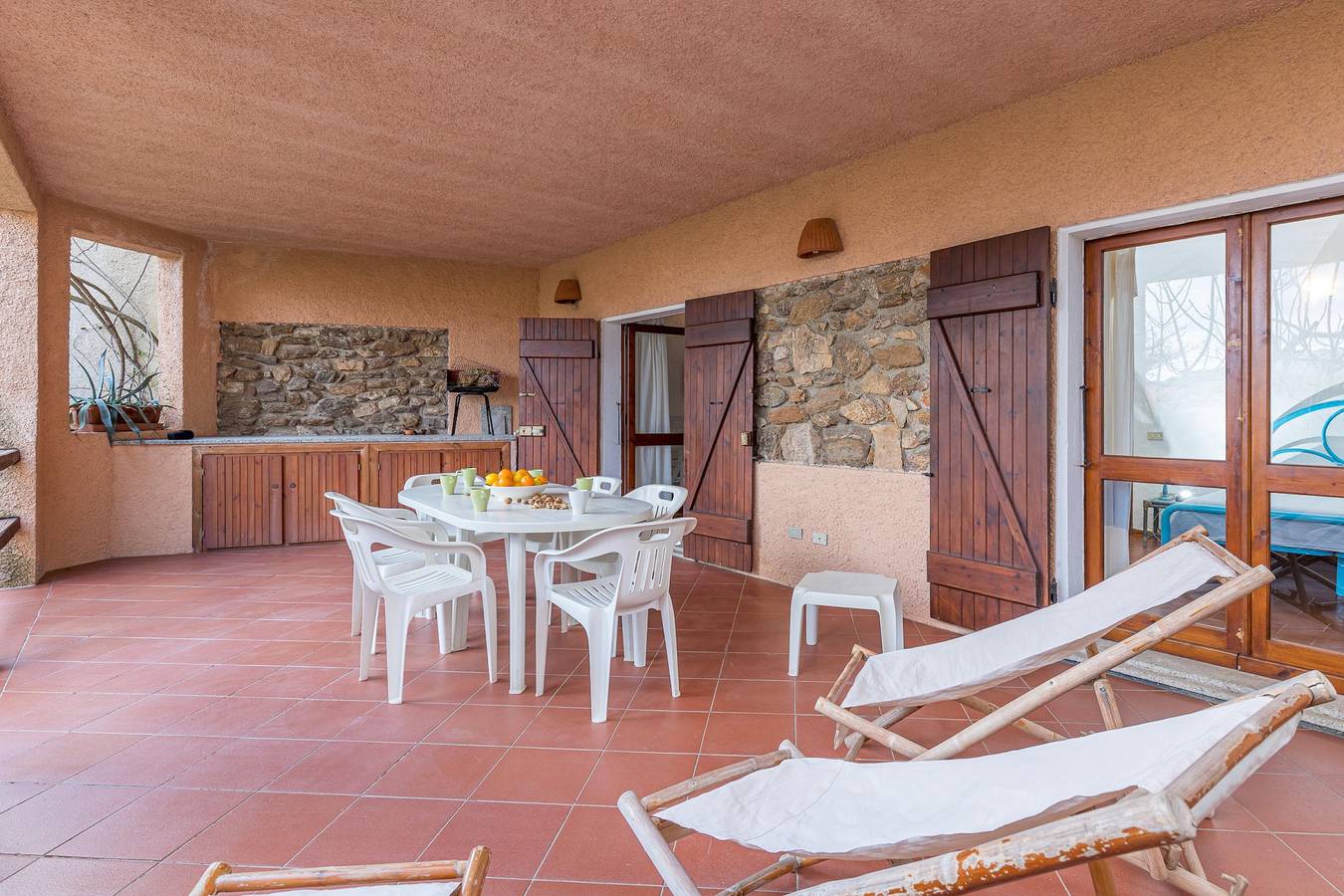 Appartamento intero, Erica Piano Terra 150m From the Beach in Baia Caddinas, Golfo Aranci