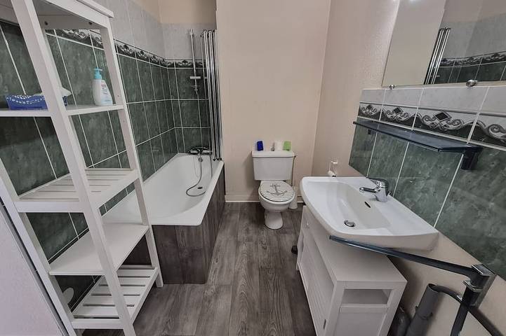 Gîte pour 4 personnes, avec balcon dans Plage de l'Ermitage - 3