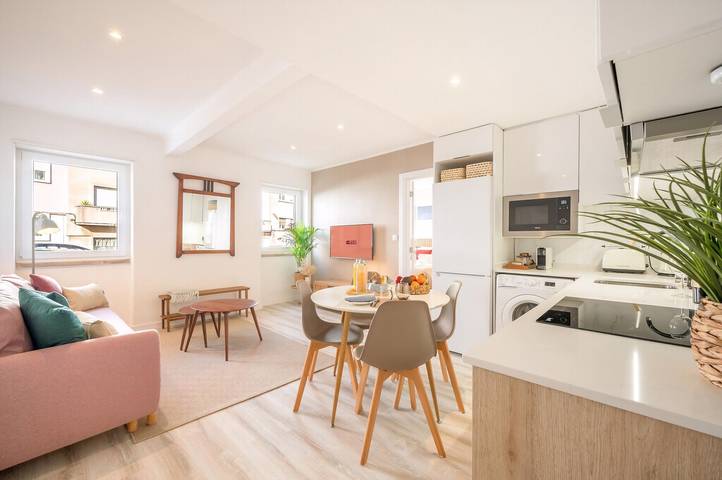 Ganze Wohnung, Ferienwohnung für 3 Personen in Paço de Arcos, Costa de Lisboa