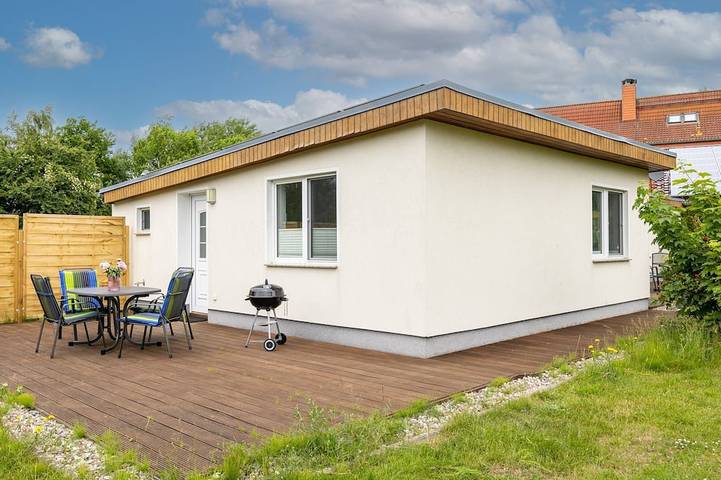 Bungalow für 4 Personen, mit Garten