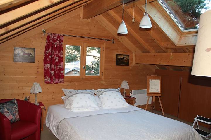 Gîte pour 4 personnes, avec jardin et terrasse à Lathuile - 2