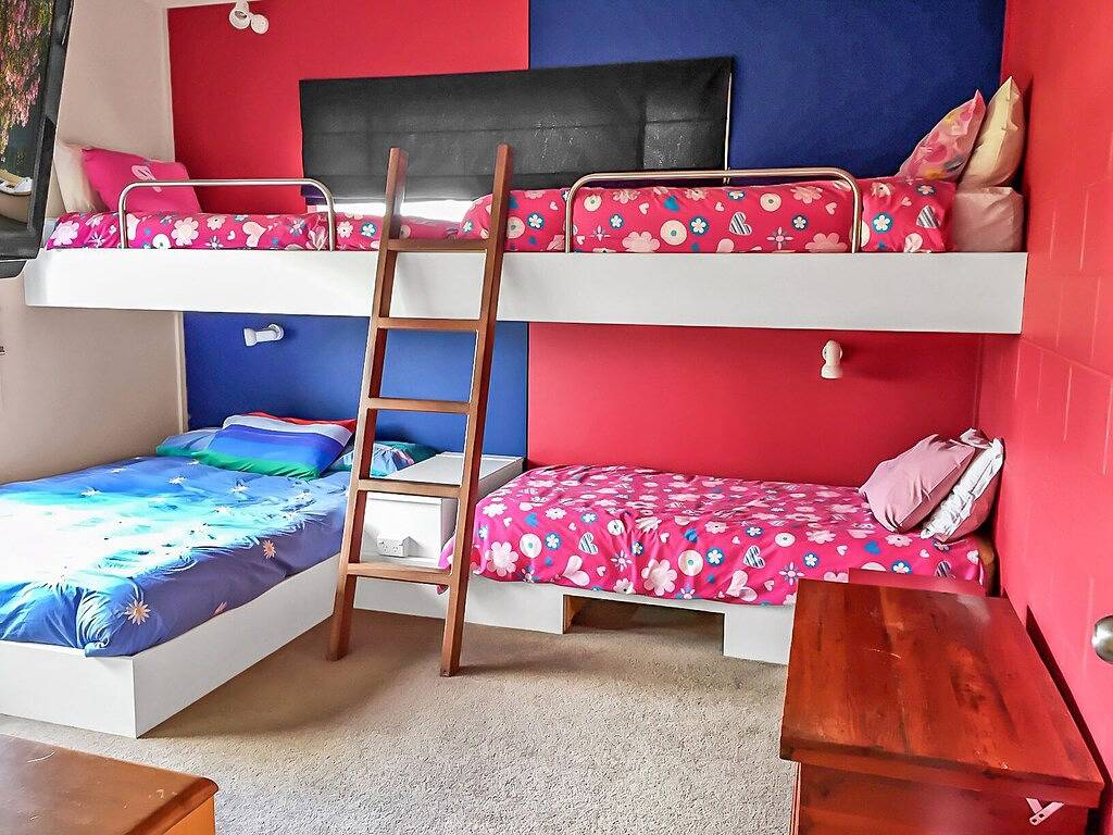 See and hear the surf from this pet friendly property in Manawatu-Wanganui