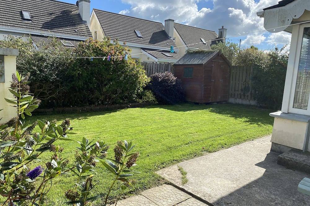 Glendale Chestnut Grove Holiday Home, Glendale, Rosslare Strand, Co.Wexford - 3 Bed - Sleeps 6 in Rosslare, County Wexford