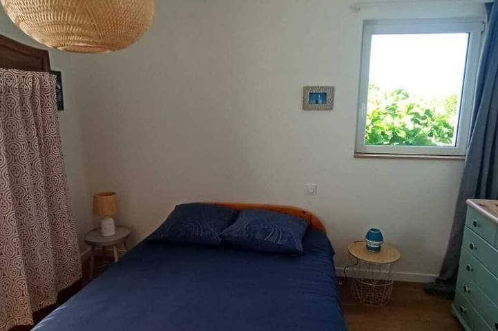 Location de vacances pour 2 personnes, avec jardin et terrasse dans Le Diben - 2