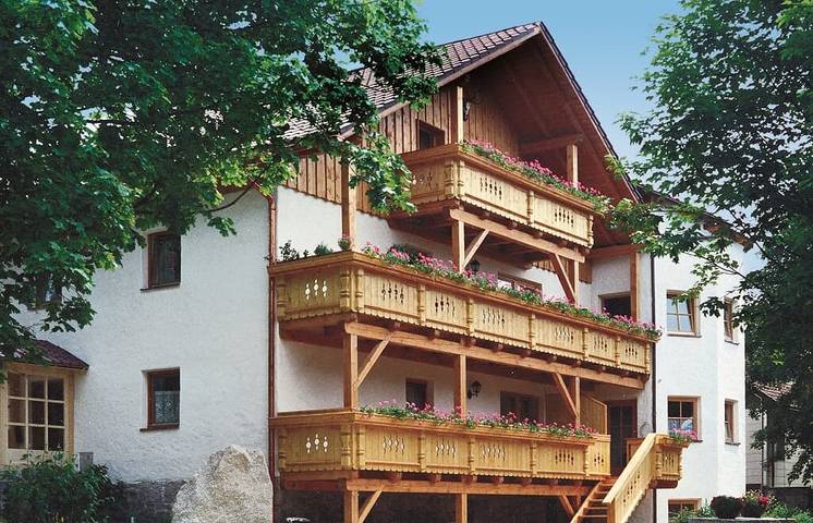 Ferienwohnung für 4 Personen, mit Balkon/Terrasse und Terrasse sowie Garten in Haidmühle