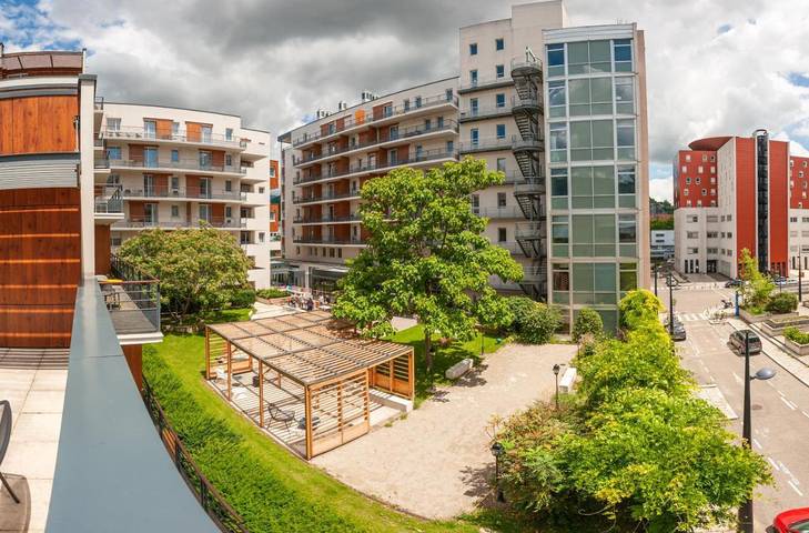 Appart’hôtel pour 7 personnes, avec Balcon ainsi que Terrasse et Jardin