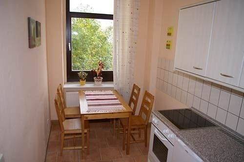 Ganze Ferienwohnung,  3R Fewo bis 8 Personen zentral T8 in Cotta, Dresden