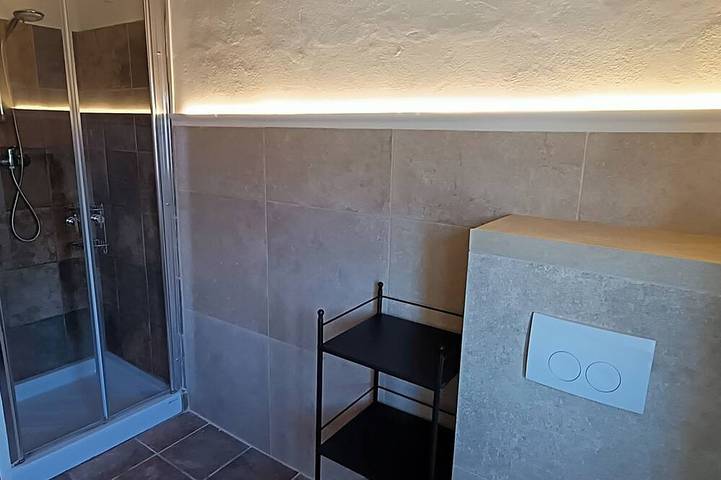 Appartamento intero, Casa dei sogni d'Oro - Appart. Palazzo con piscina 12x6 m - vista panoramica in Arcevia, Provincia di Ancona