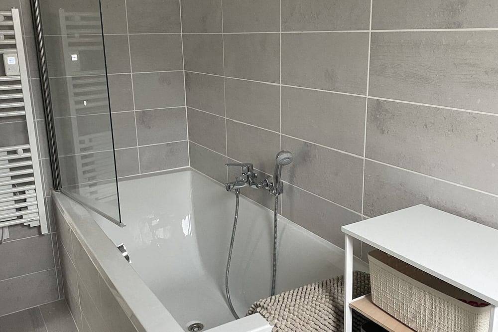 Ganze Wohnung, Apartment in Rives, Isère