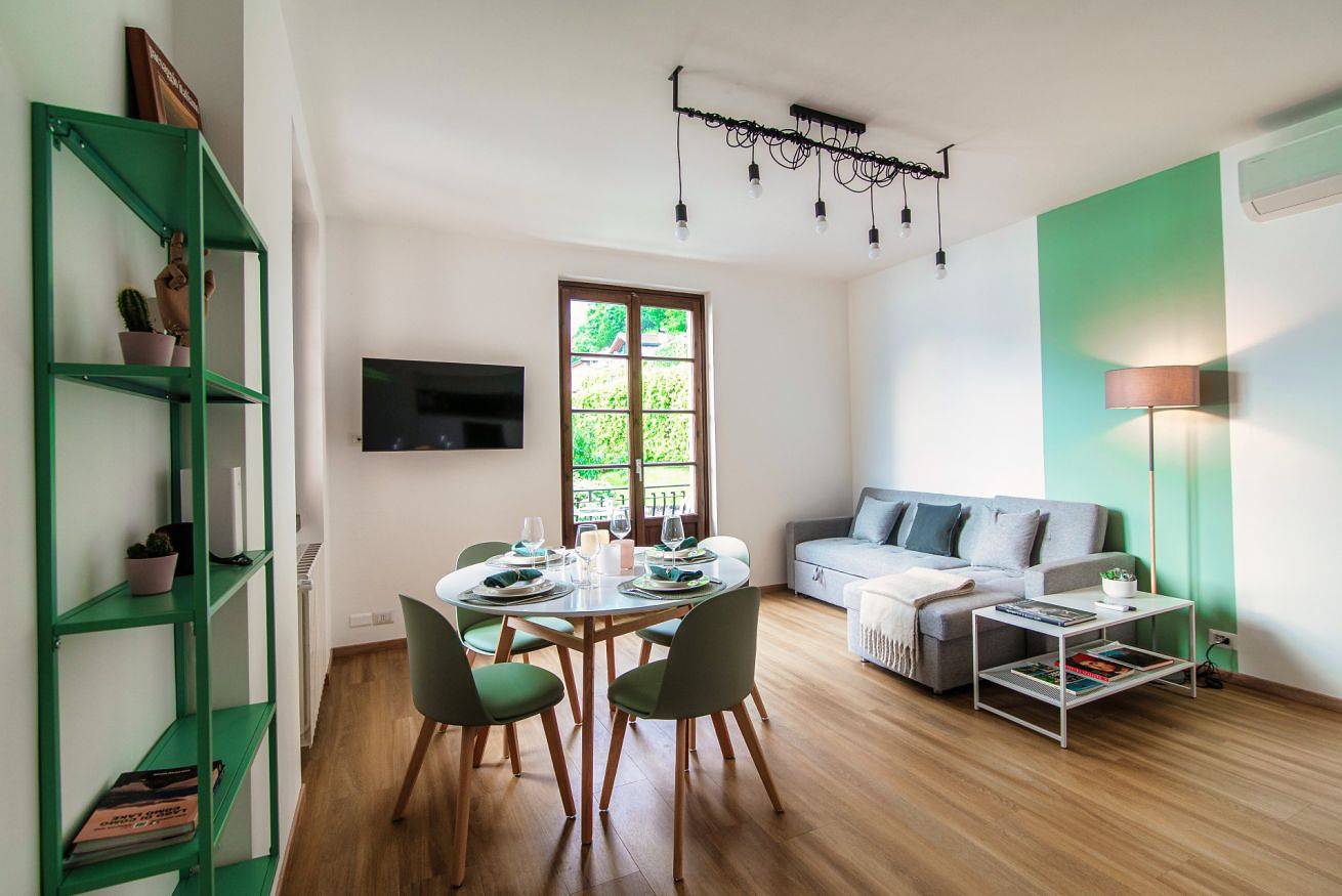 Geheel appartement, Vakantieappartement voor 4 personen met balkon in Menaggio, Gemeente Menaggio