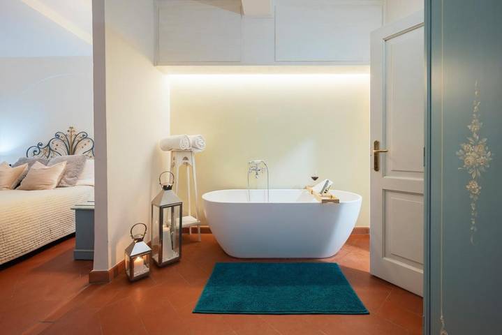 Maison de campagne pour 3 personnes, avec vue ainsi que jardin et piscine, animaux acceptés à Lastra a Signa - 3