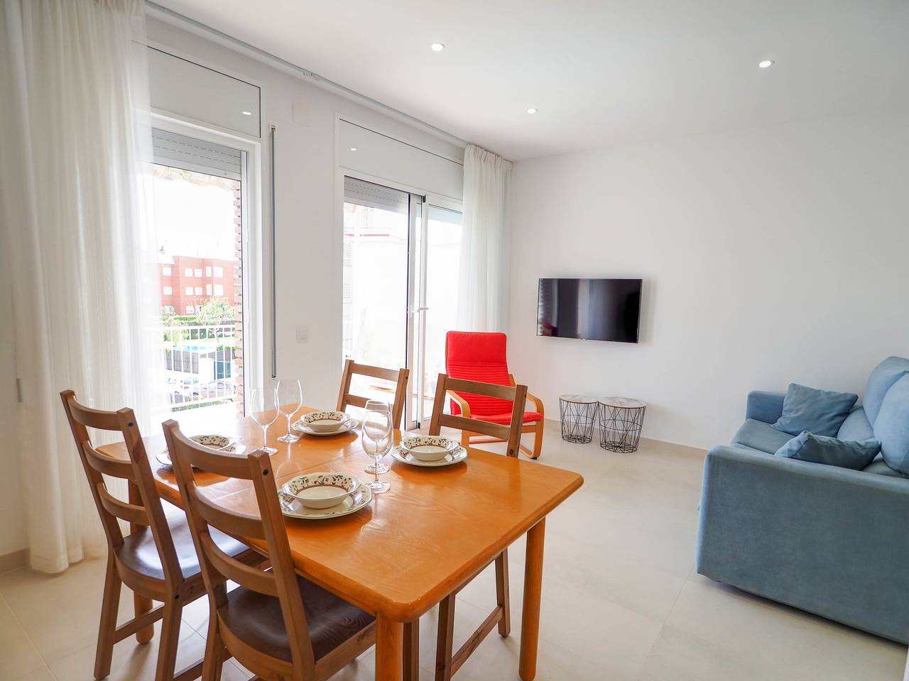 Geheel appartement, Vakantieappartement voor 5 personen met tuin in Sitges, Garraf