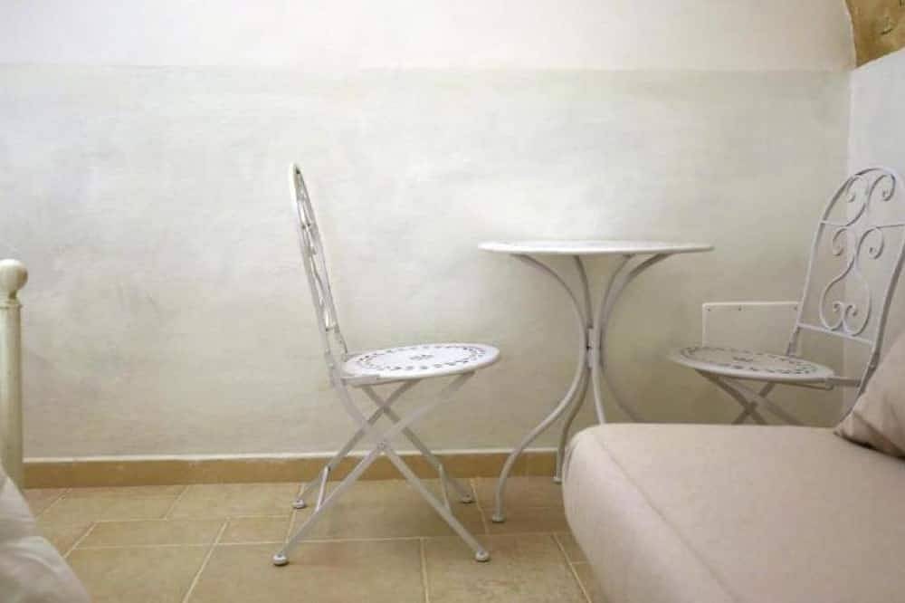 Large Double Room in Matera, Piana del Metaponto