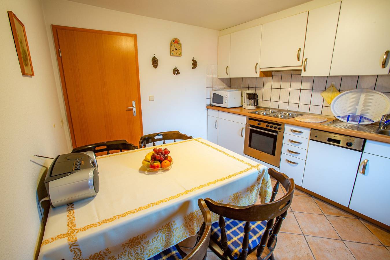 Entire apartment, Apartment Grüner Salon with Wi-Fi close to the center in Bad Herrenalb, Northern Black Forest