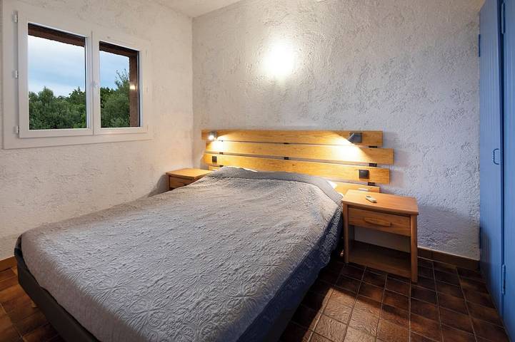 Villa pour 8 personnes, avec jardin ainsi que piscine et balcon dans Palombaggia - 2