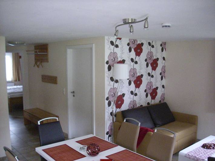 Ferienhaus für 8 Personen, mit Terrasse und Garten, kinderfreundlich in Trassenheide - 3