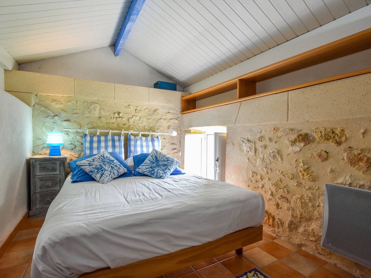 Schönes Ferienhaus mit Swimmingpool in Monprimblanc, Langon und Umgebung