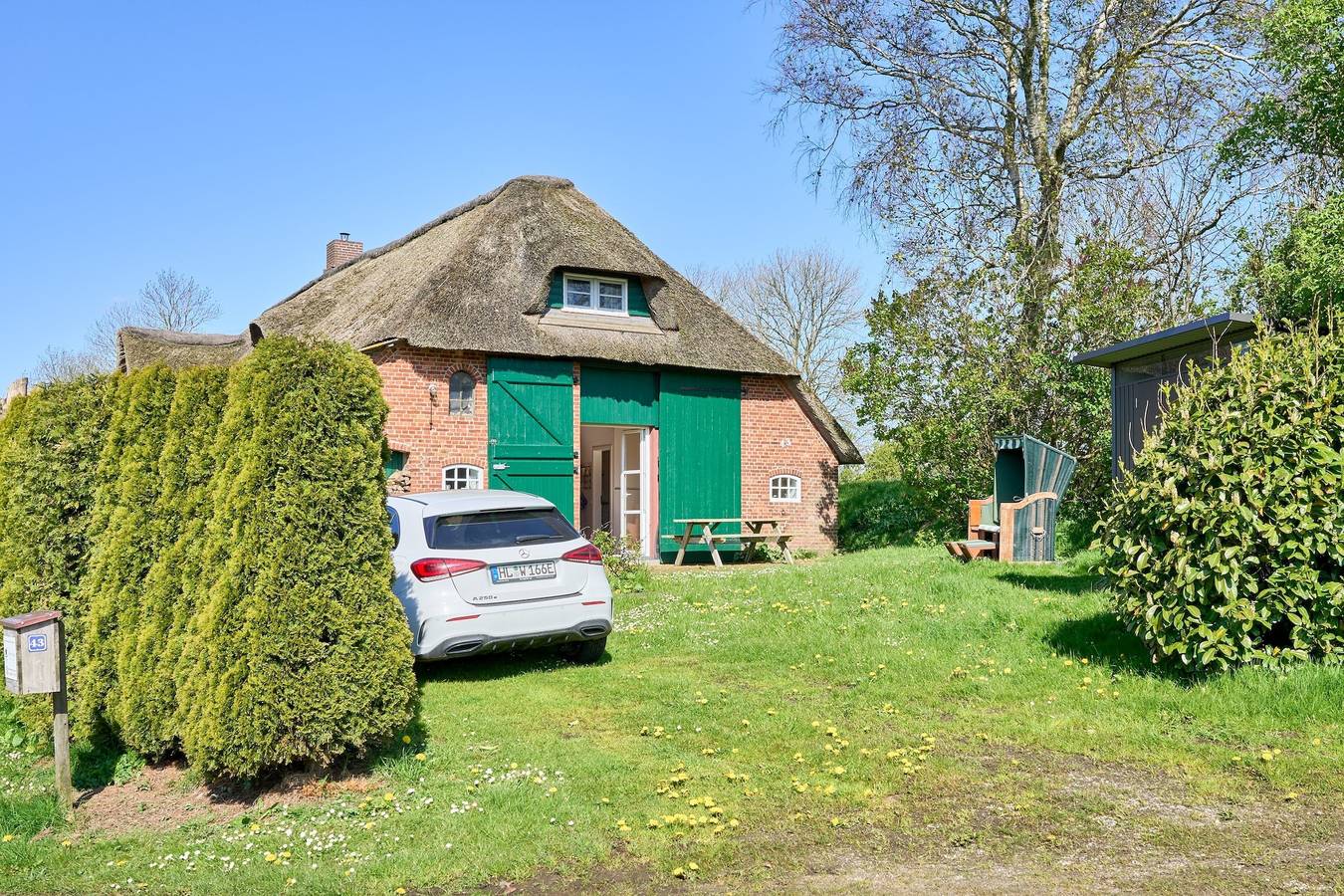 Ganze Ferienwohnung, Reetdachhaus Sünsbarg in Simonsberg, Halbinsel Eiderstedt