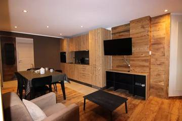 Chalet for 4 People in Les Belleville, Vanoise National Park, Photo 3
