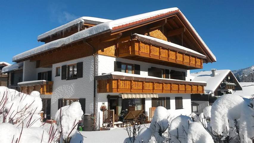 Pension für 3 Personen, mit Balkon und Terrasse sowie Garten und Sauna in Obermaiselstein - 2