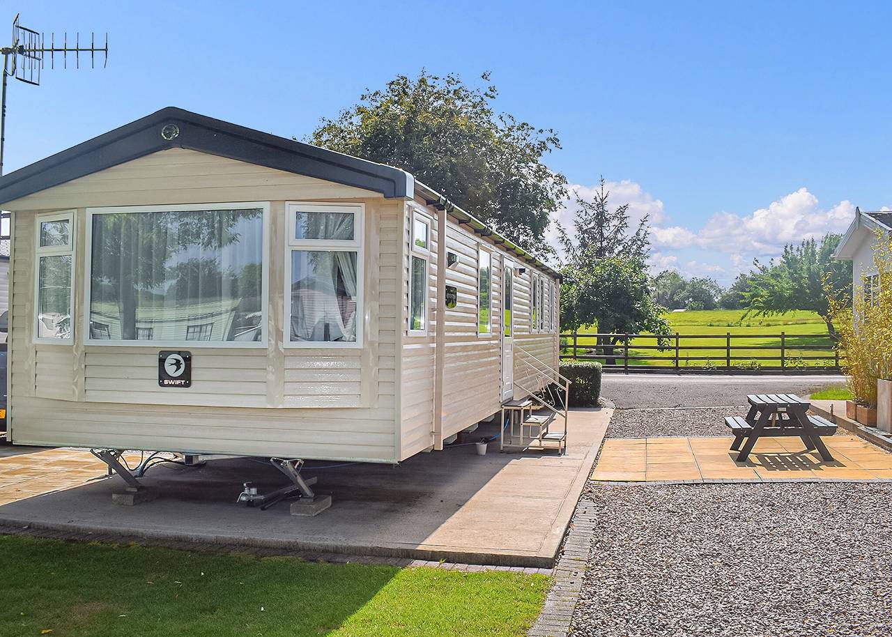 Shakespeare Caravan  in Stratford upon Avon, Warwickshire