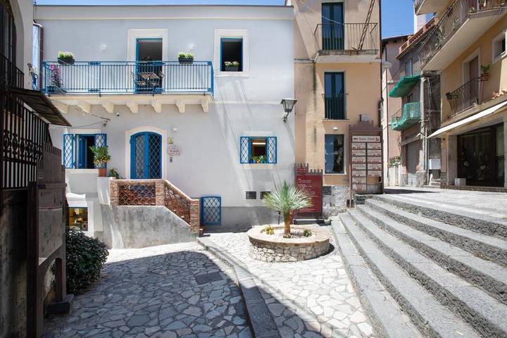 B&b per 2 persone, con Idromassaggio e Sauna nonché Panorama a Castelmola